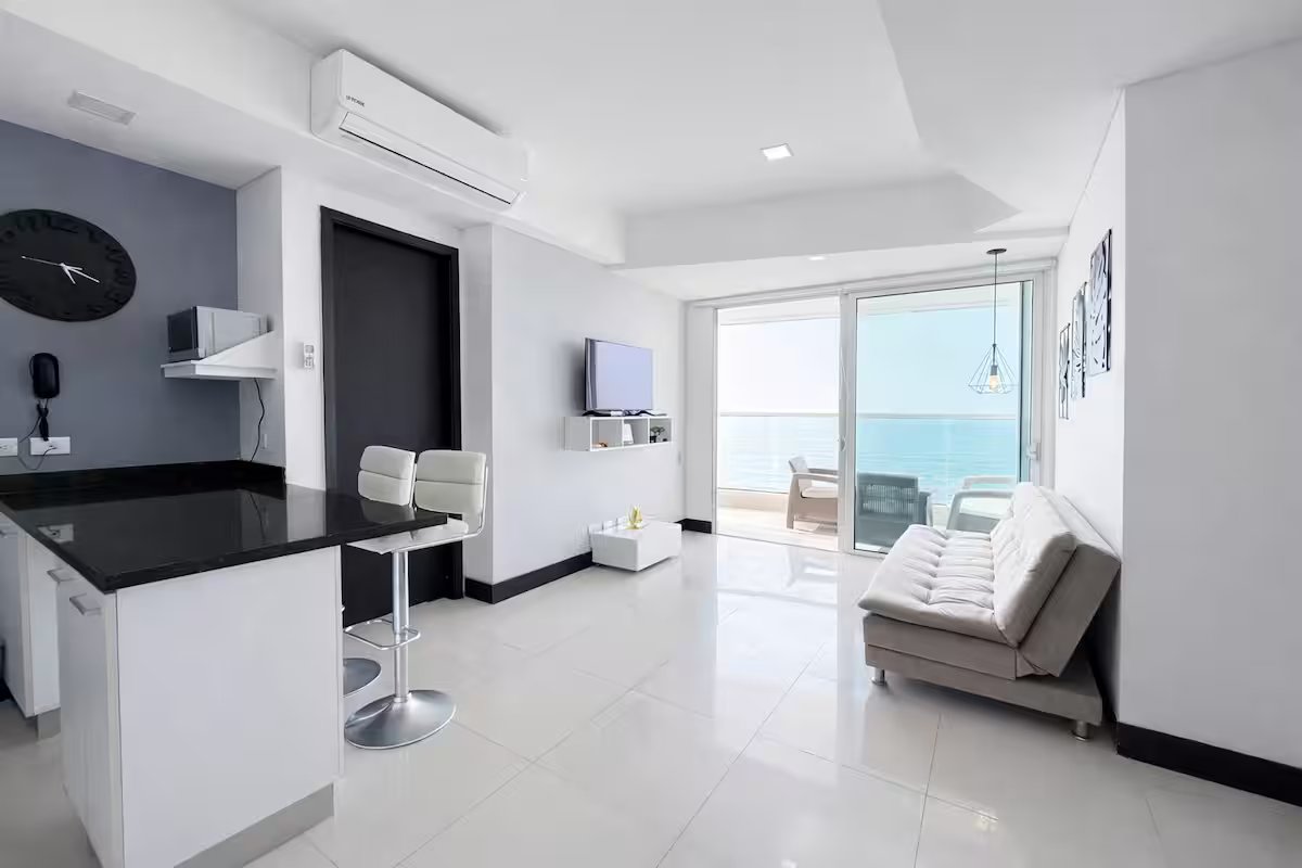 AptSkylineOcean (24)