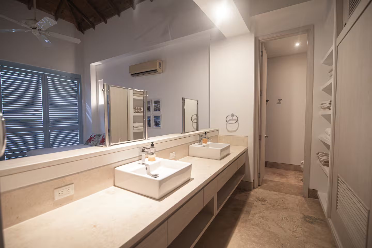 Casa Playa Baru (8)