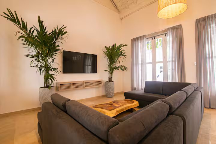 Cuartel House (10)