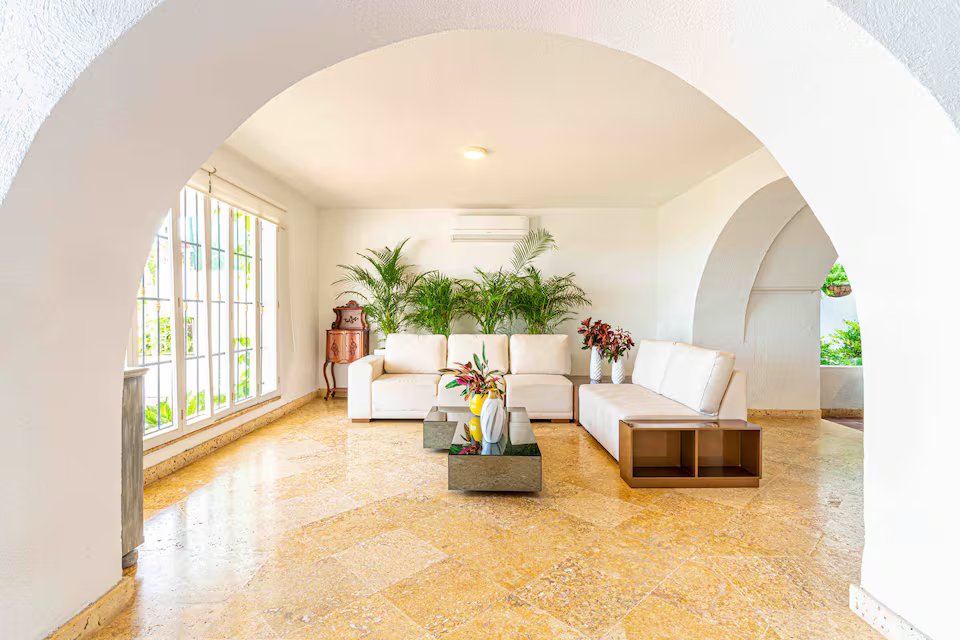 Cuba House (1)
