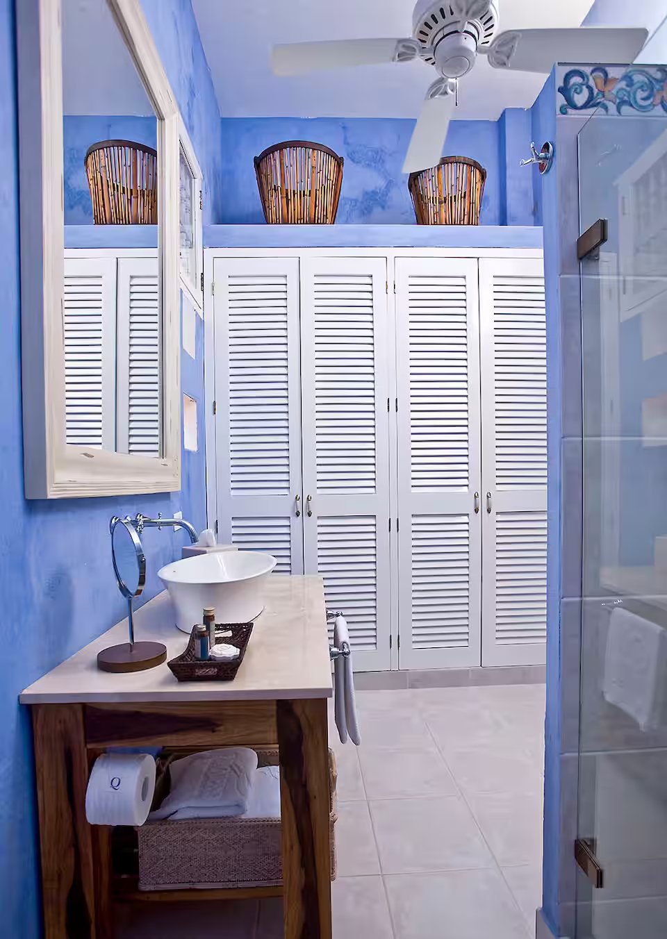 Guadalupe House (12)