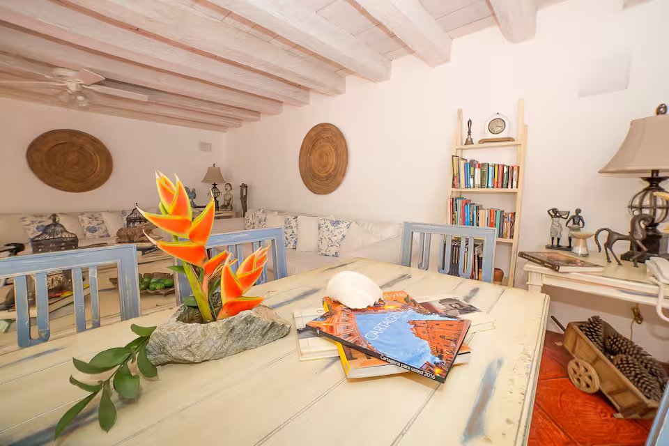 Guadalupe House (22)