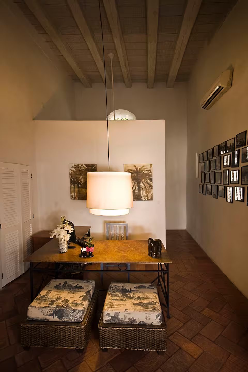 Guadalupe House (31)