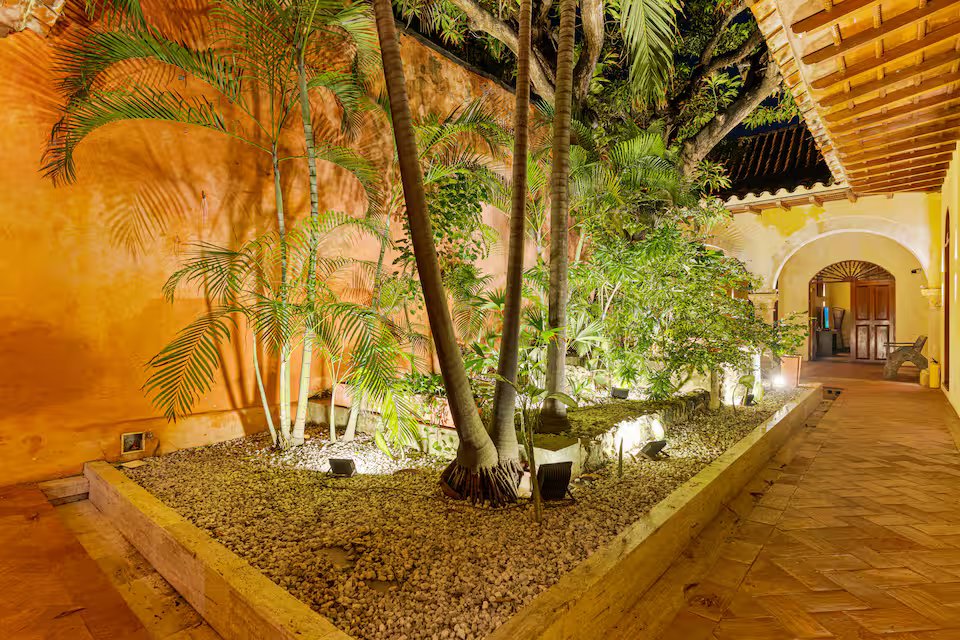 Mansión Colonial (1)