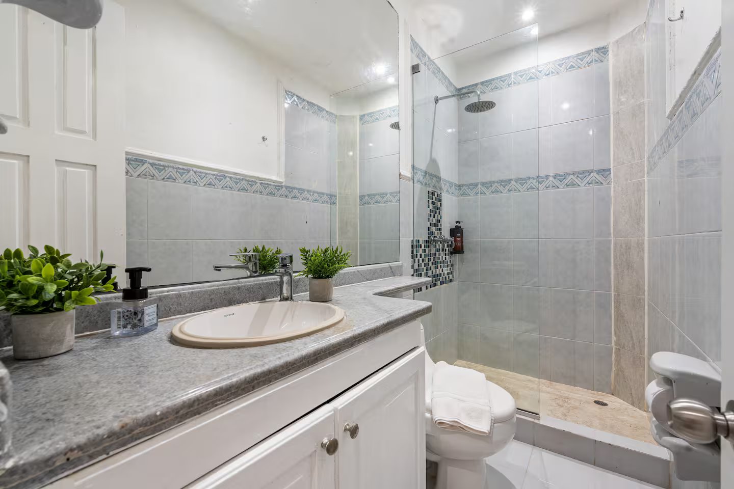 Mansion San Diego (26)