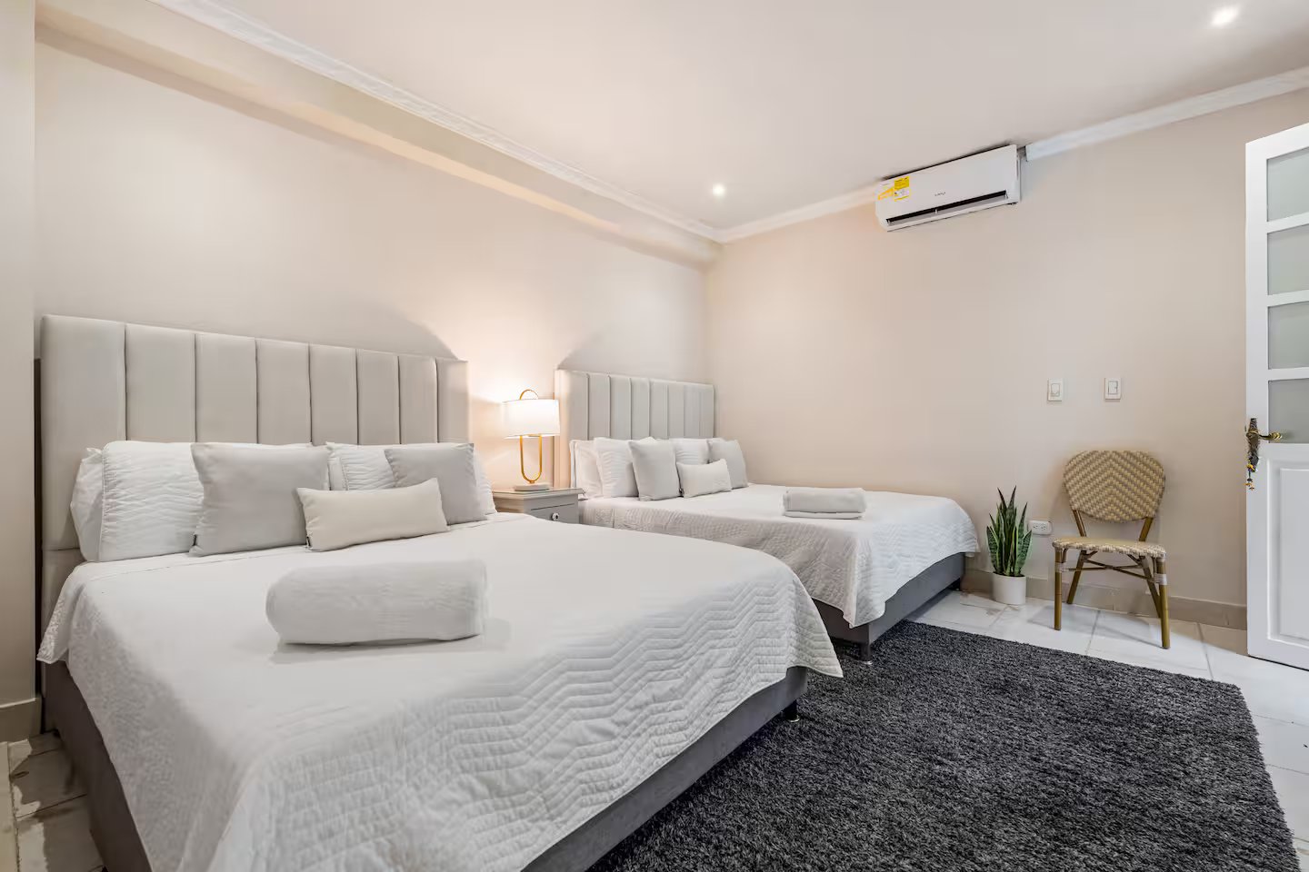 Mansion San Diego (29)