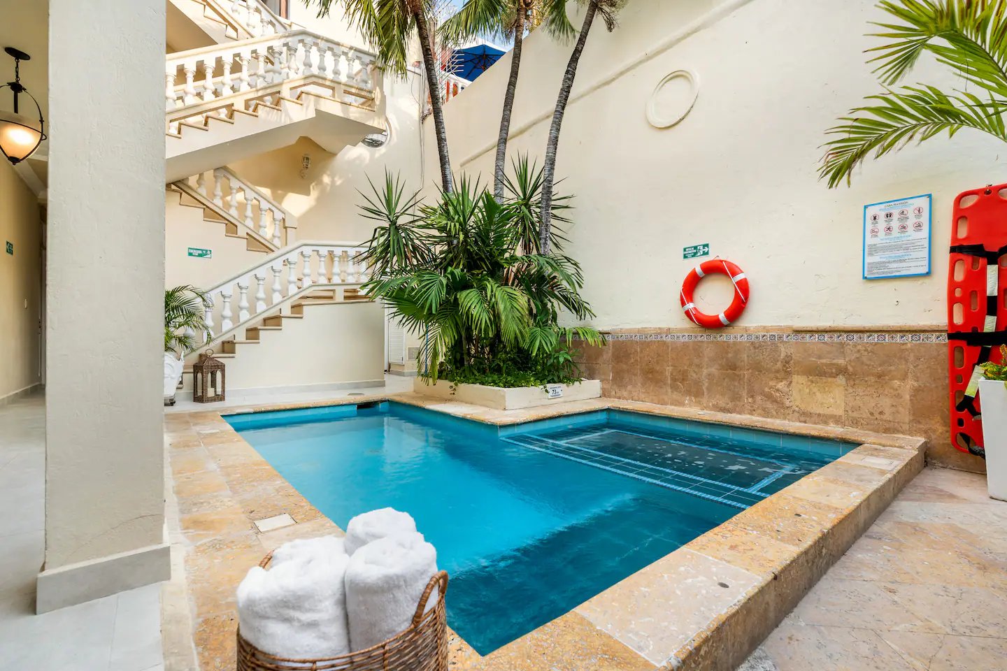 Mansion San Diego (4)