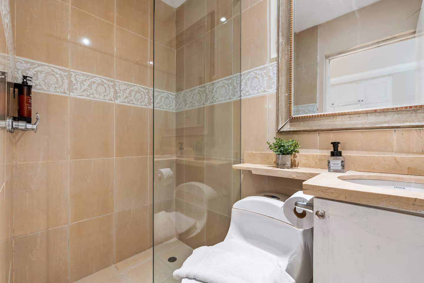 Mansion San Diego (42)