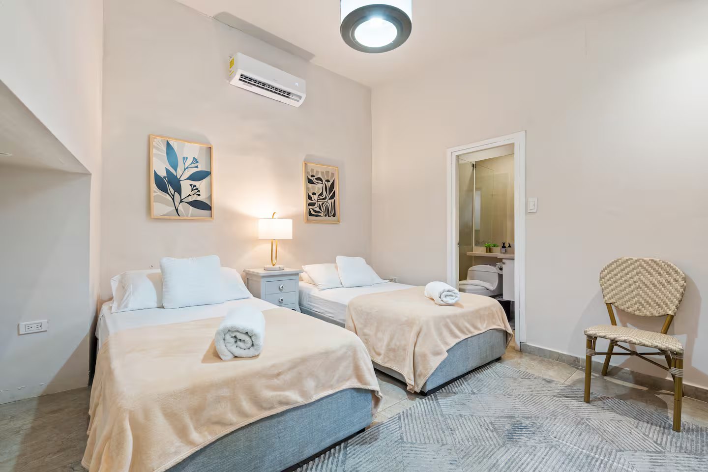 Mansion San Diego (7)