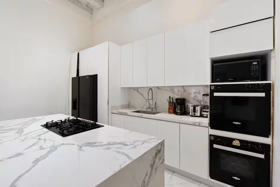 Tropical Full House (17)