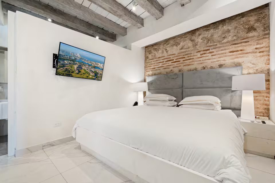 Tropical Full House (20)