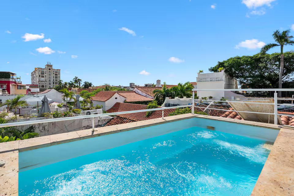 Tropical Full House (23)