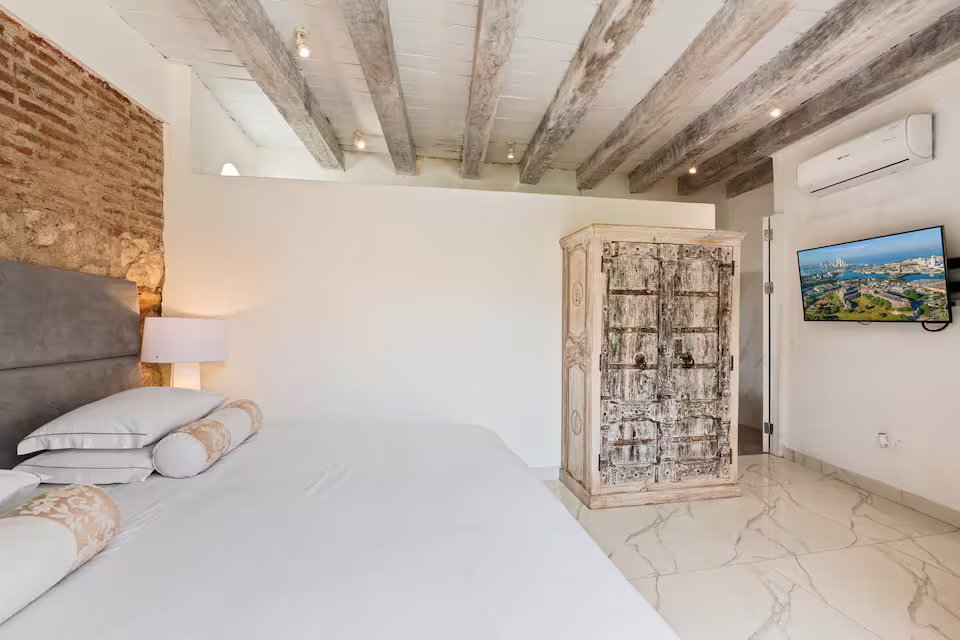 Tropical Full House (35)