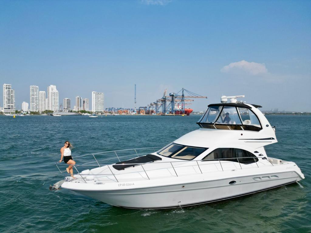 yacht rental cartagena